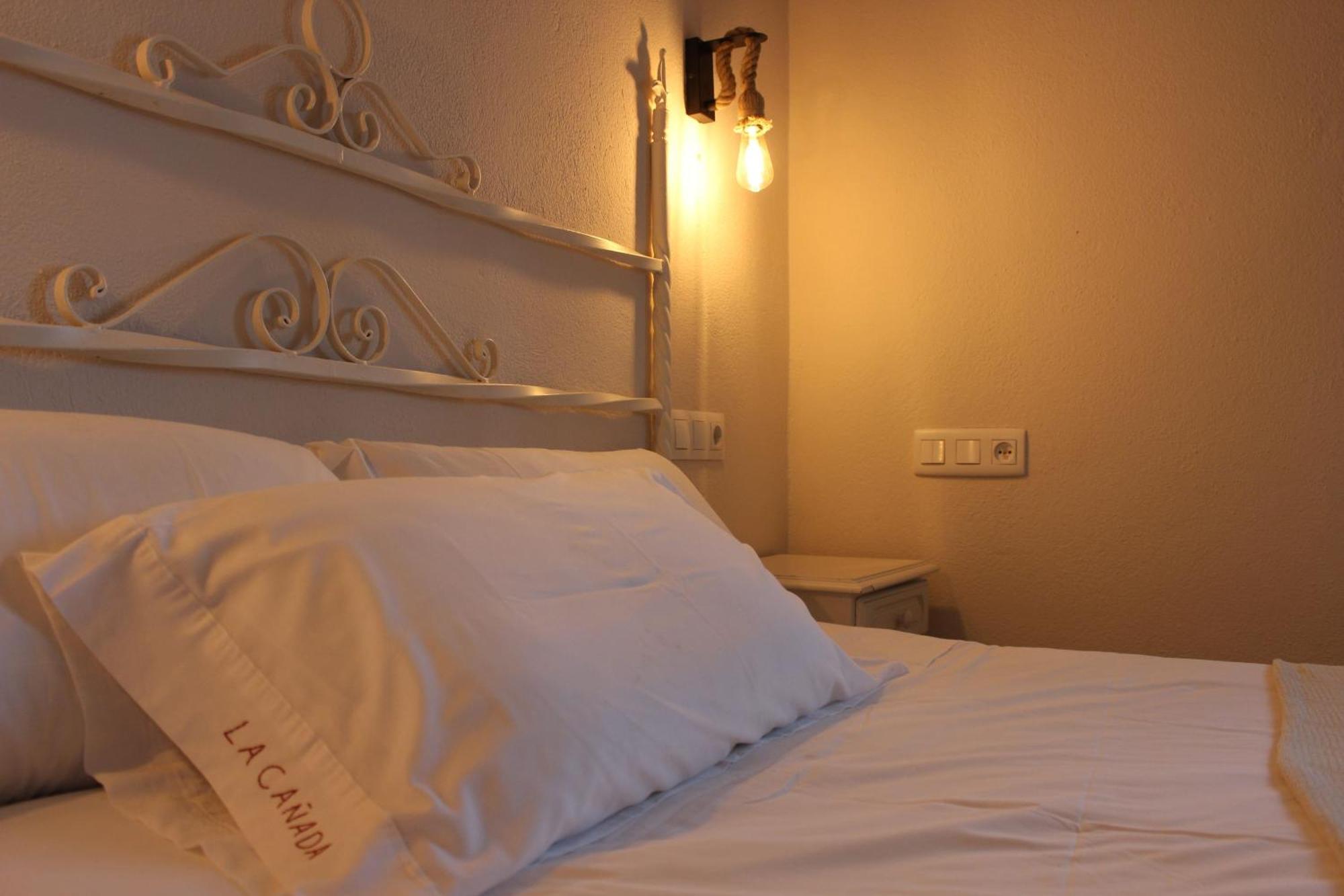 Apartamentos De Astroturismo La Canada Torrejón el Rubio Zewnętrze zdjęcie