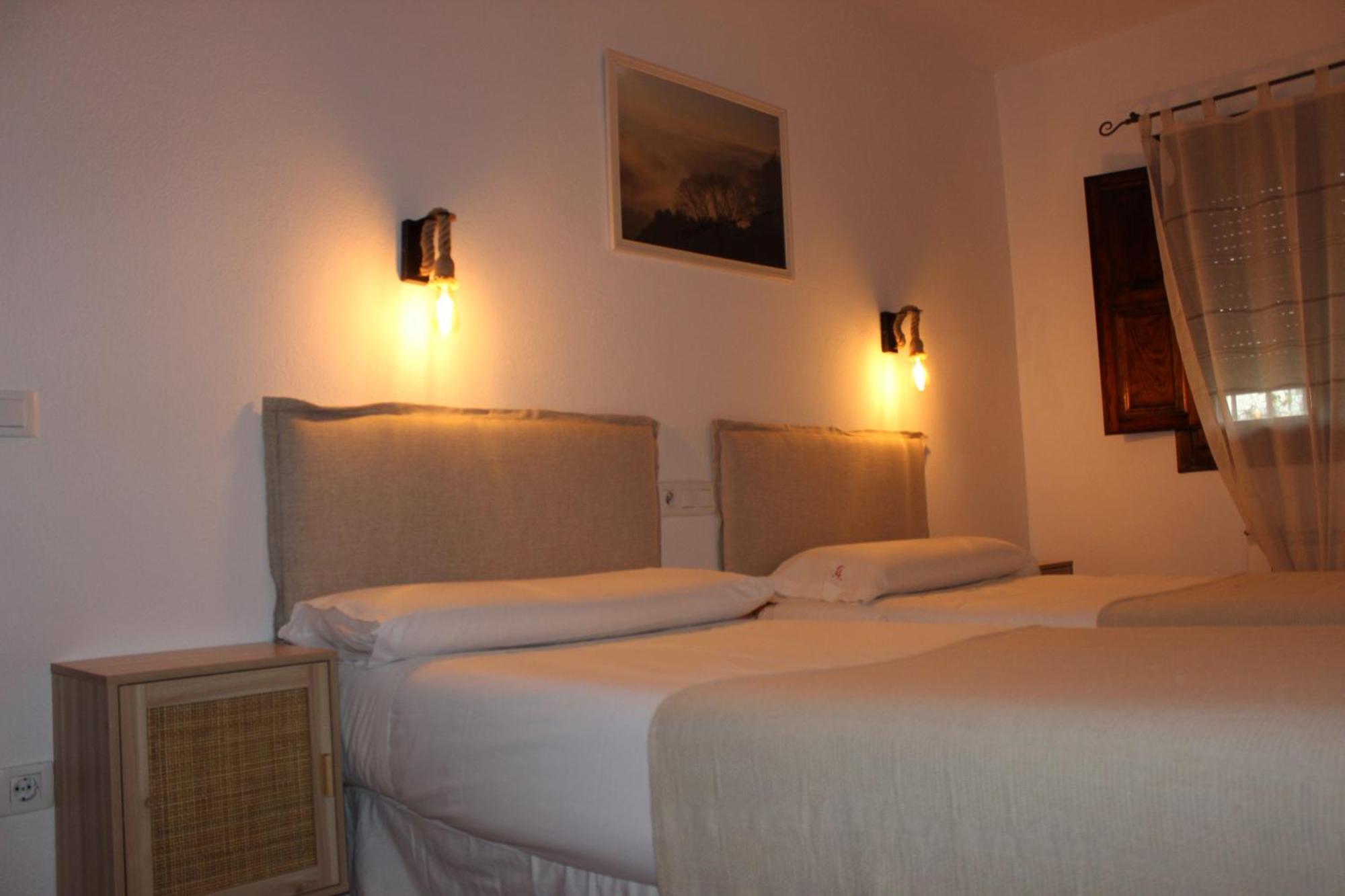 Apartamentos De Astroturismo La Canada Torrejón el Rubio Zewnętrze zdjęcie