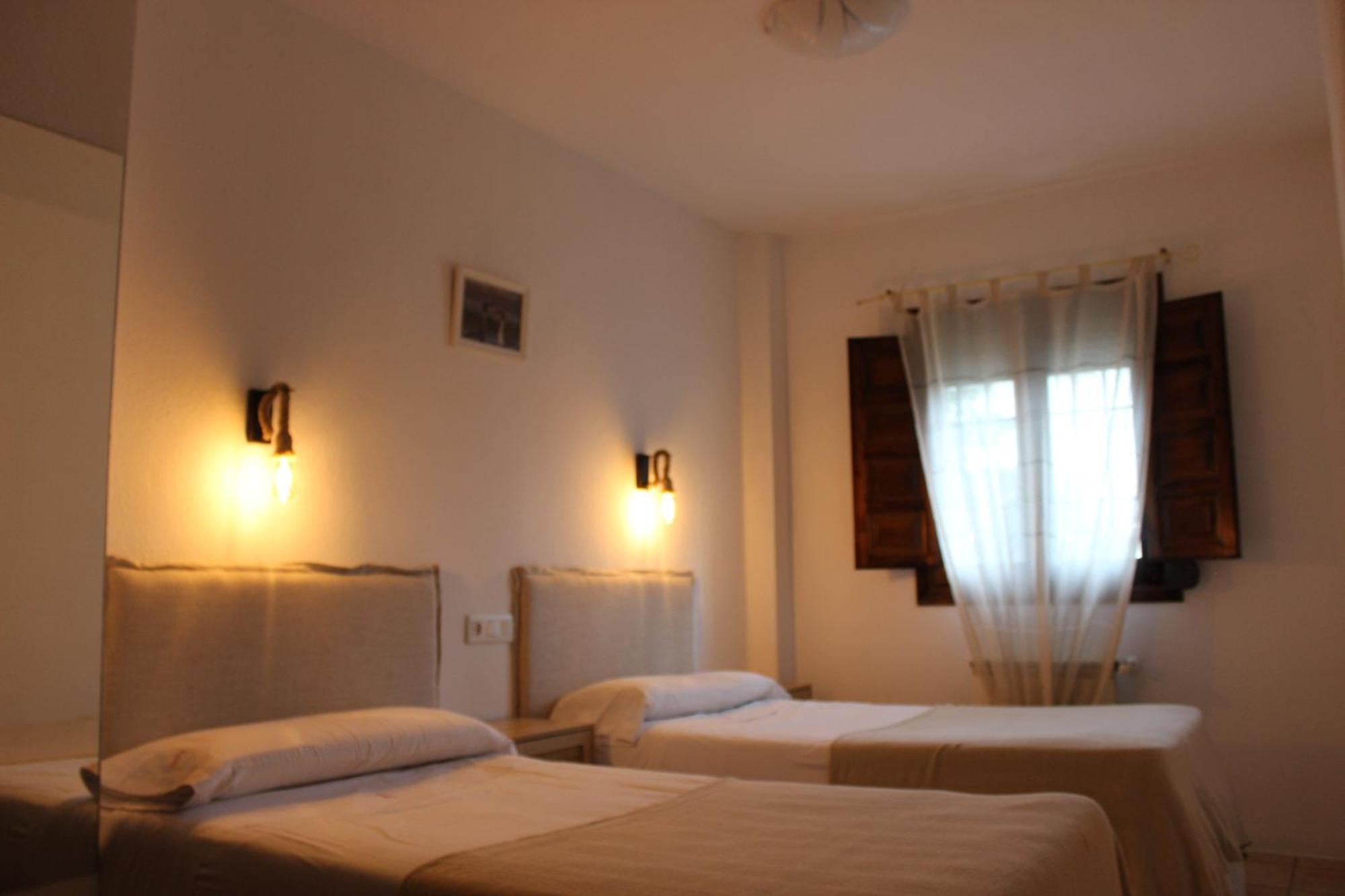 Apartamentos De Astroturismo La Canada Torrejón el Rubio Zewnętrze zdjęcie